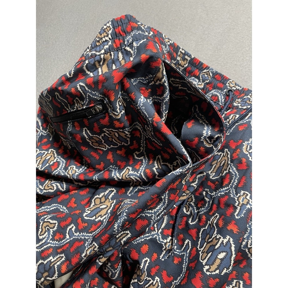 Outerknown Shorts Mens Size M Nomadic Printed Volley Hybrid 100% Polyester NWT - Picture 9 of 11